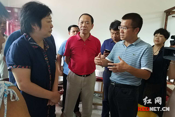 【紅網(wǎng)】湖南省衛(wèi)計委赴永州祁陽指導救災(zāi)防病工作